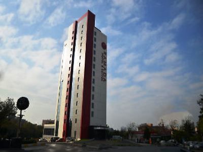 Ramada Plaza By Wyndham Istanbul Atakoy Hotel Eksteriør billede