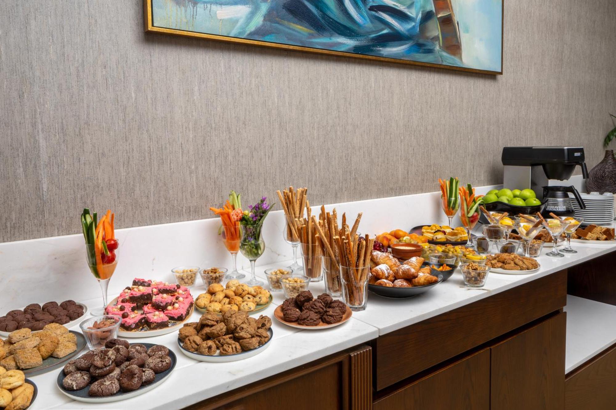Ramada Plaza By Wyndham Istanbul Atakoy Hotel Eksteriør billede