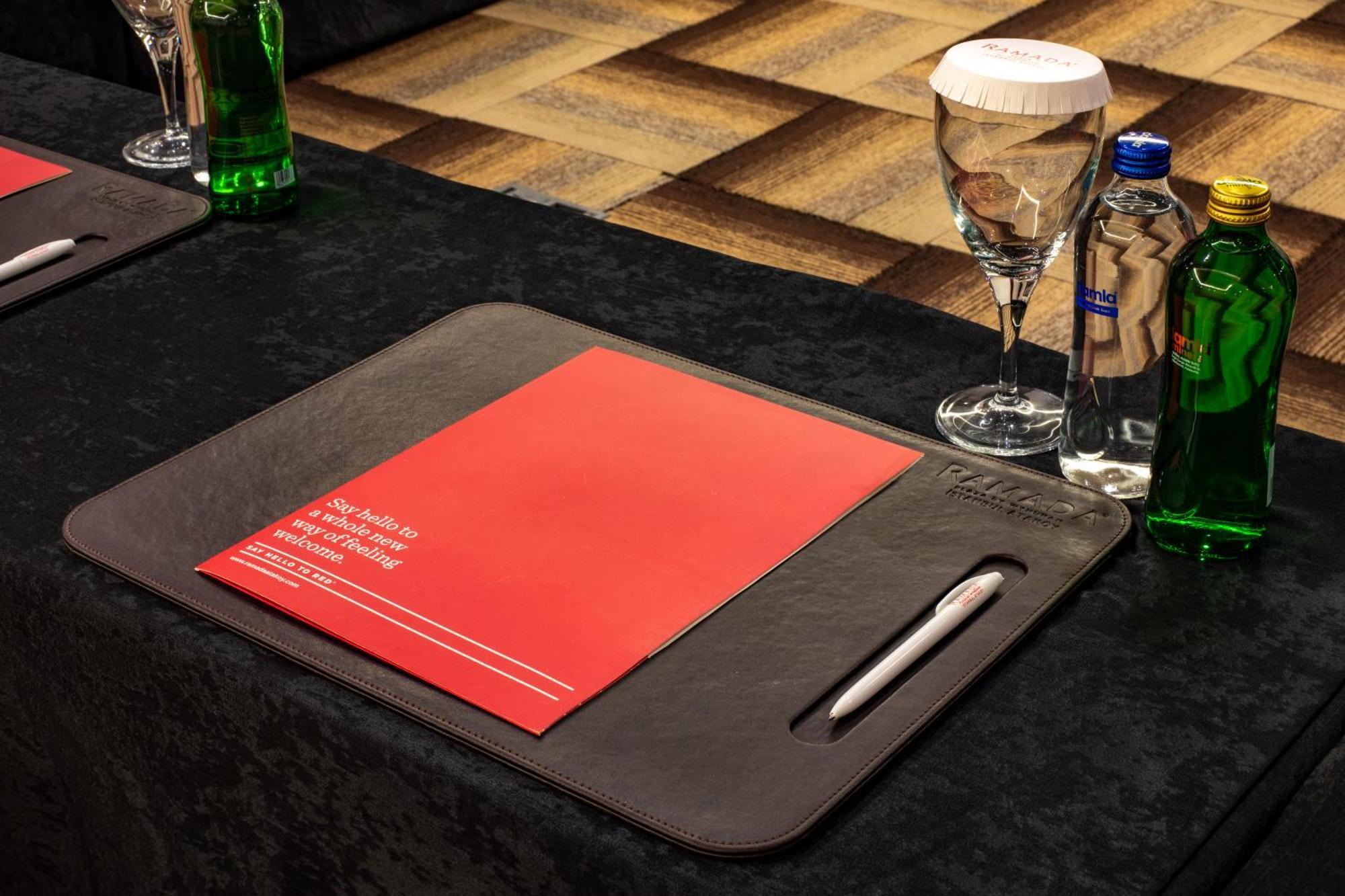 Ramada Plaza By Wyndham Istanbul Atakoy Hotel Eksteriør billede