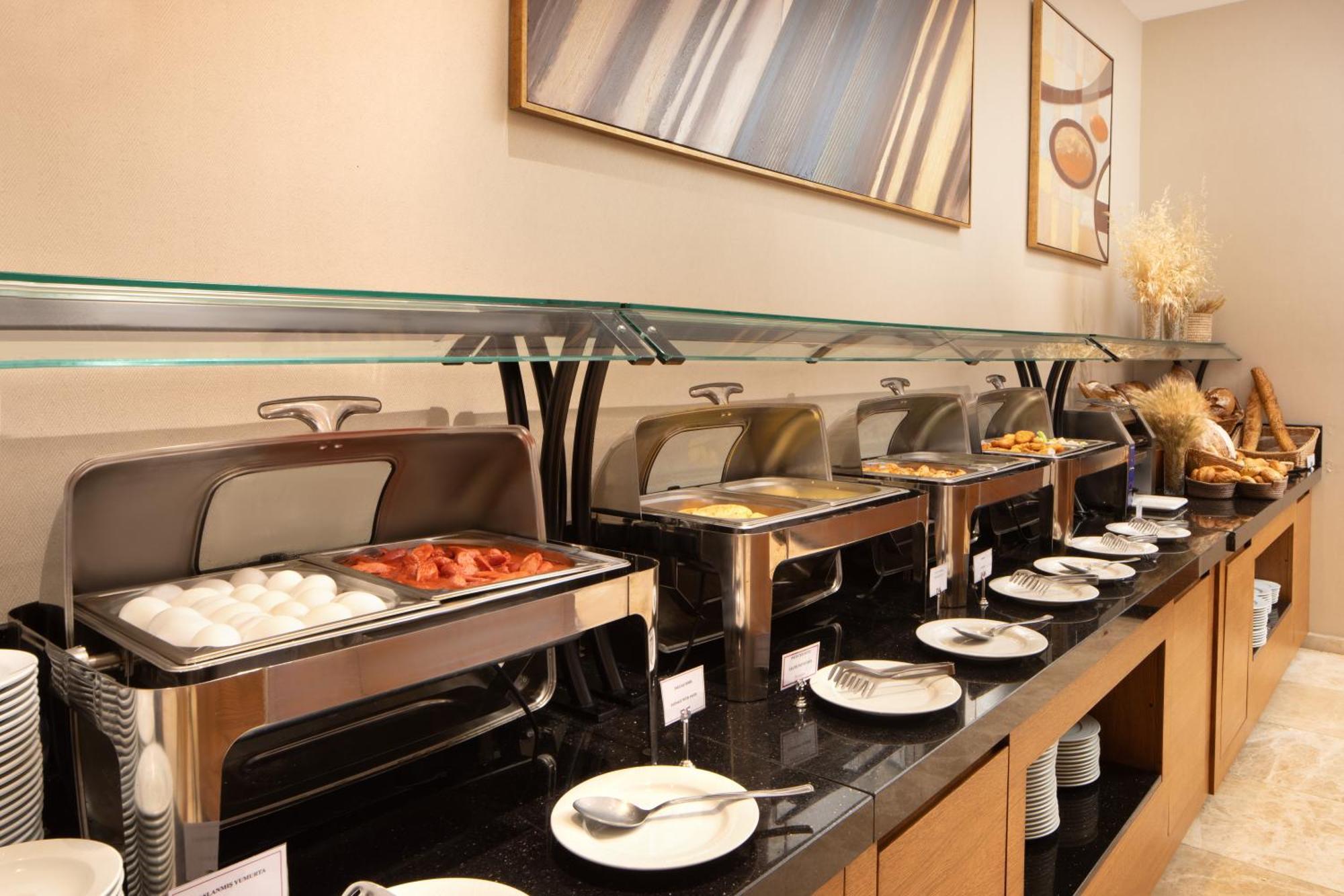 Ramada Plaza By Wyndham Istanbul Atakoy Hotel Eksteriør billede