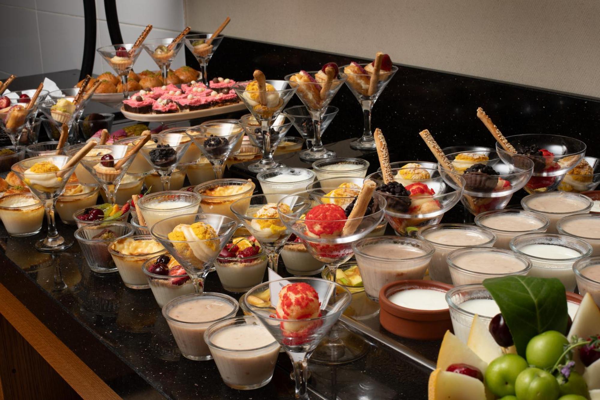 Ramada Plaza By Wyndham Istanbul Atakoy Hotel Eksteriør billede