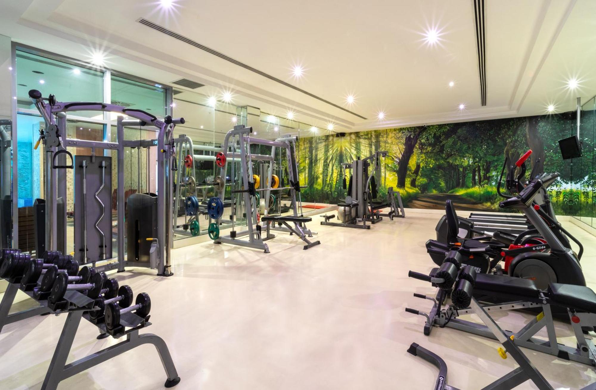 Ramada Plaza By Wyndham Istanbul Atakoy Hotel Eksteriør billede